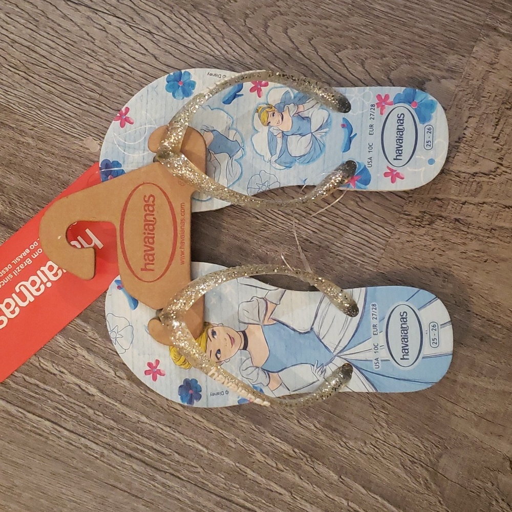 Havaianas x Disney Cinderella Sandals